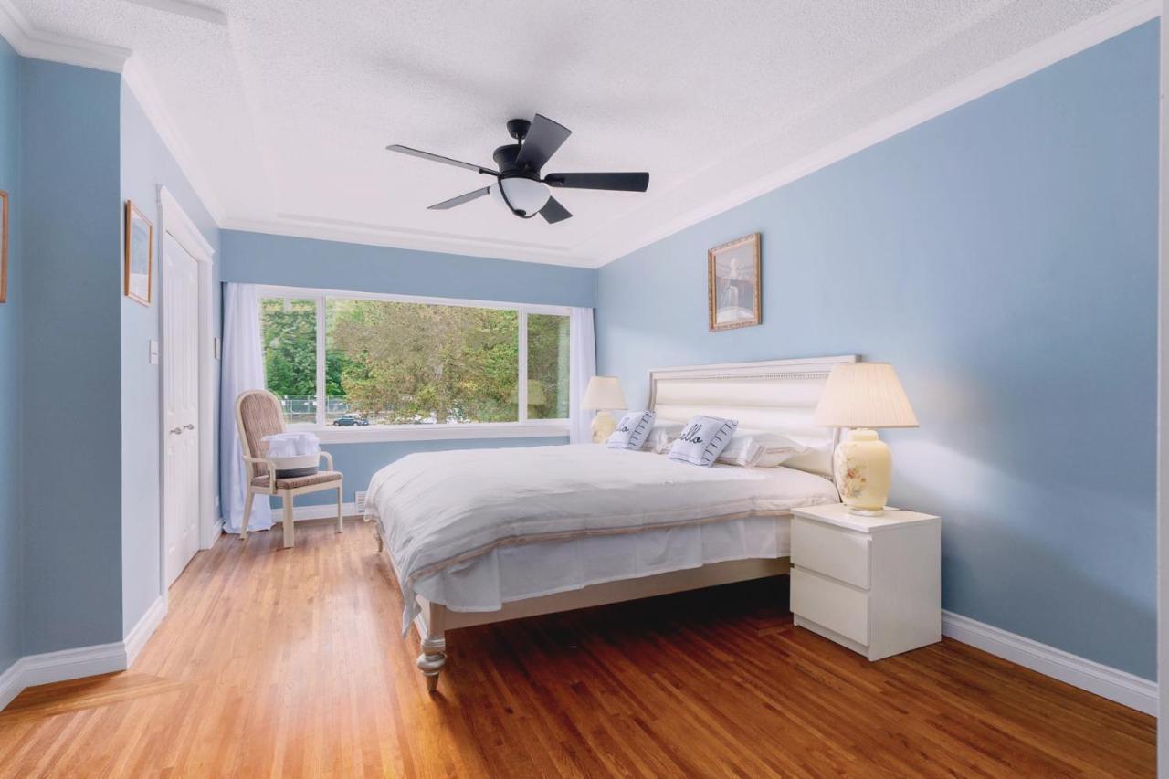 Lovely 3 Bedroom Port Moody Spacious Home 6 People Free Parking מראה חיצוני תמונה